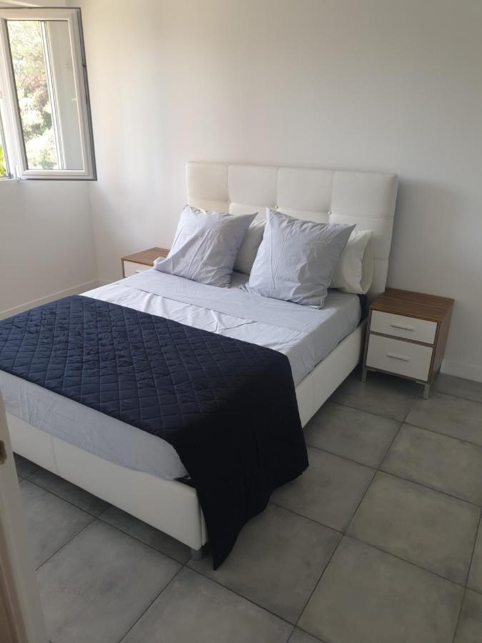 Appartements Renove 2023 Proche Aeroport 5Min, Gare Sncf 2 Min, Tramway Au Pied De L'Immeuble , Parking Possible, Renovated Apartments 2023 Near The Airport 5 Min, Train Station 2 Min, Tram Next To The Building 1 Min, Parking Possible Niza Exterior foto