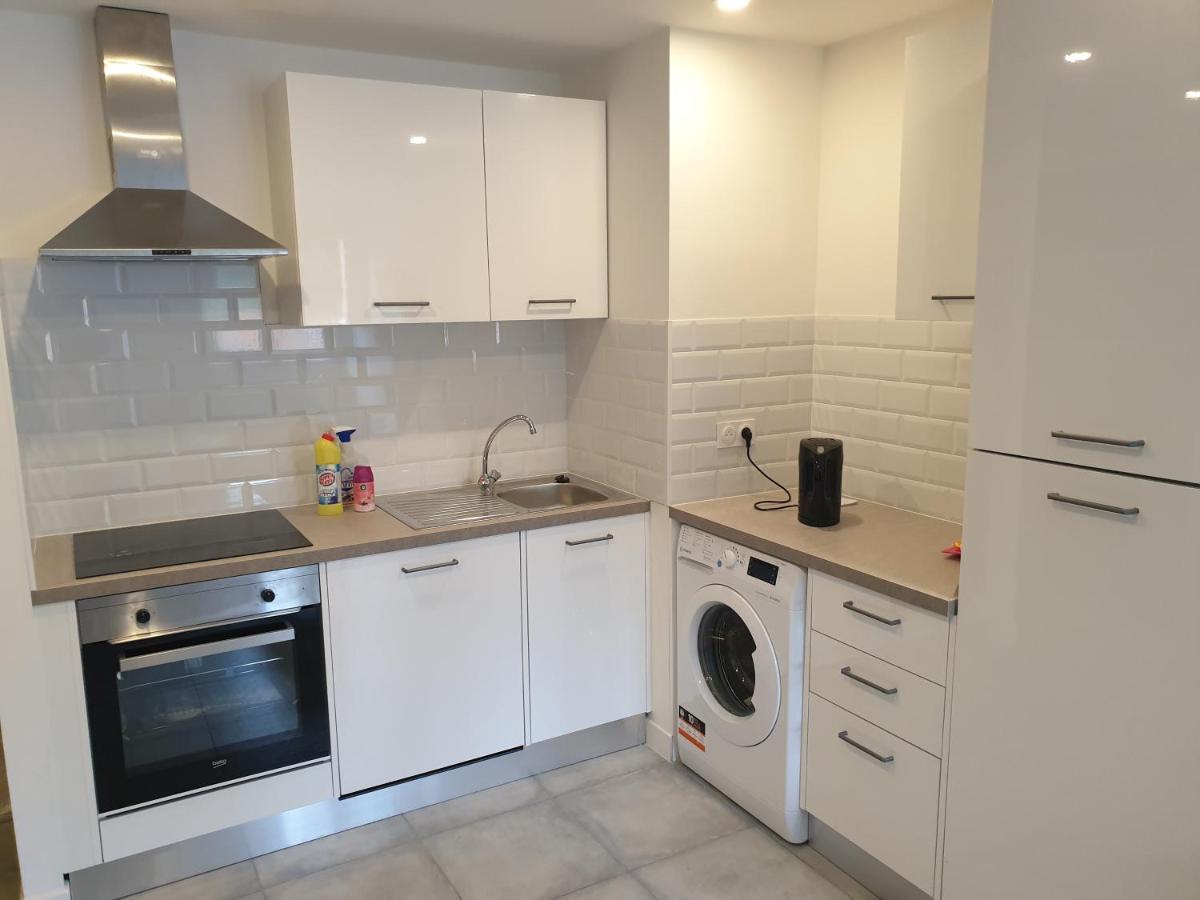 Appartements Renove 2023 Proche Aeroport 5Min, Gare Sncf 2 Min, Tramway Au Pied De L'Immeuble , Parking Possible, Renovated Apartments 2023 Near The Airport 5 Min, Train Station 2 Min, Tram Next To The Building 1 Min, Parking Possible Niza Exterior foto