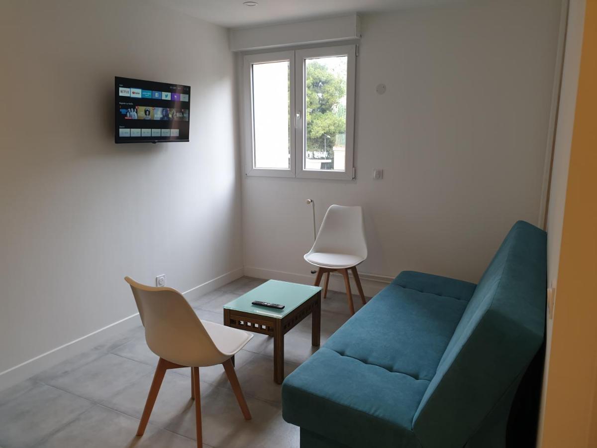 Appartements Renove 2023 Proche Aeroport 5Min, Gare Sncf 2 Min, Tramway Au Pied De L'Immeuble , Parking Possible, Renovated Apartments 2023 Near The Airport 5 Min, Train Station 2 Min, Tram Next To The Building 1 Min, Parking Possible Niza Exterior foto