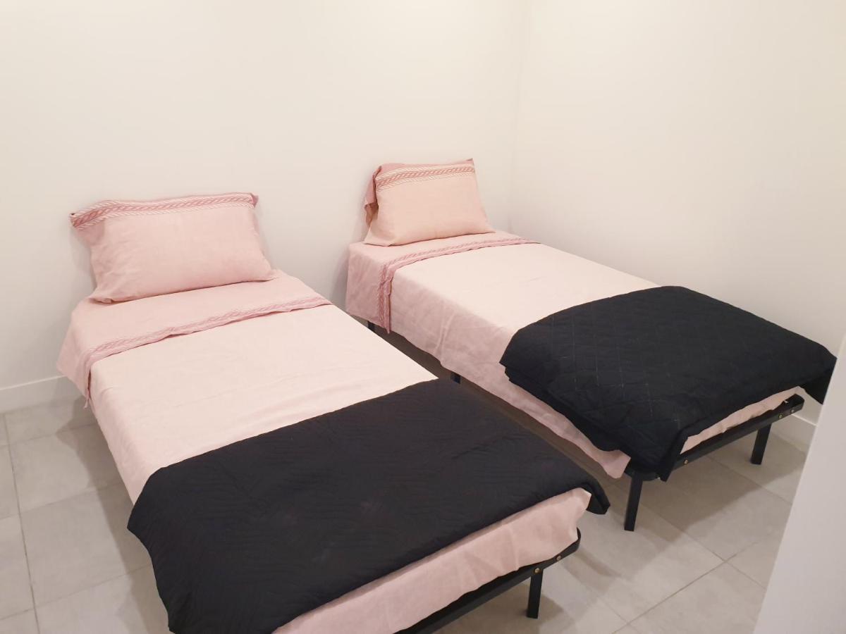 Appartements Renove 2023 Proche Aeroport 5Min, Gare Sncf 2 Min, Tramway Au Pied De L'Immeuble , Parking Possible, Renovated Apartments 2023 Near The Airport 5 Min, Train Station 2 Min, Tram Next To The Building 1 Min, Parking Possible Niza Exterior foto