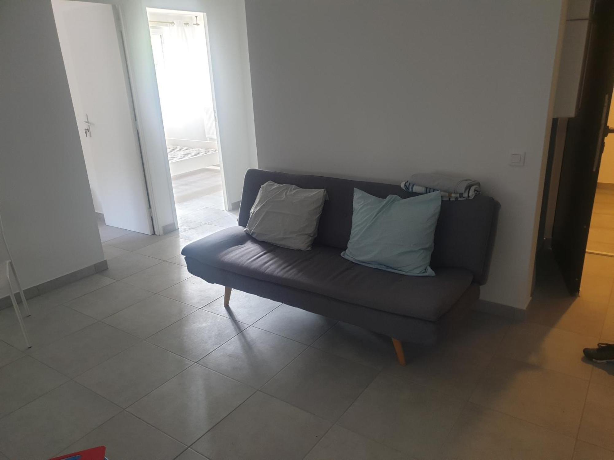 Appartements Renove 2023 Proche Aeroport 5Min, Gare Sncf 2 Min, Tramway Au Pied De L'Immeuble , Parking Possible, Renovated Apartments 2023 Near The Airport 5 Min, Train Station 2 Min, Tram Next To The Building 1 Min, Parking Possible Niza Habitación foto